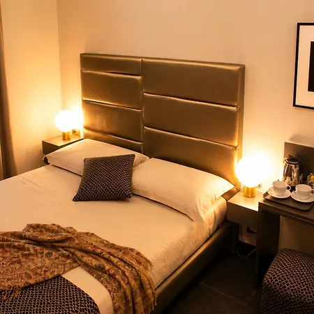 Cuevas Relais 4* ナポリ