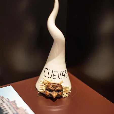 Bed & Breakfast Cuevas Relais *